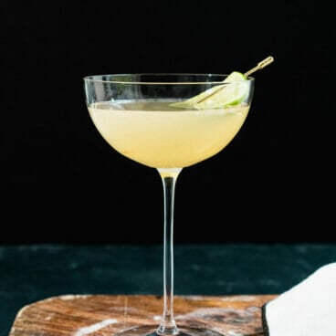 Vodka gimlet