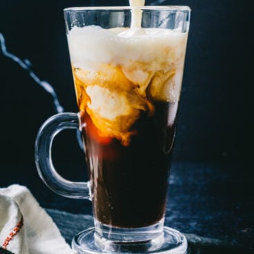 Iced vanilla latte