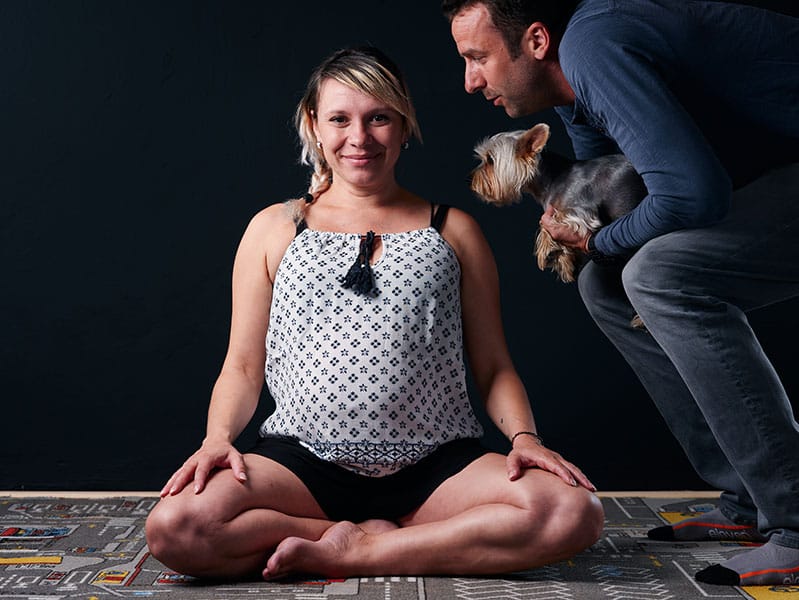 Meditate at home even when pregnant with a husband and dog!
